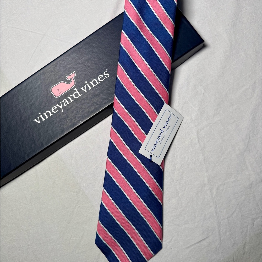 NWT Vineyard Vines Mens 100% Silk Tie Made in USA Blue Pink Rope Rep Striped 58” - Picture 7 of 10
